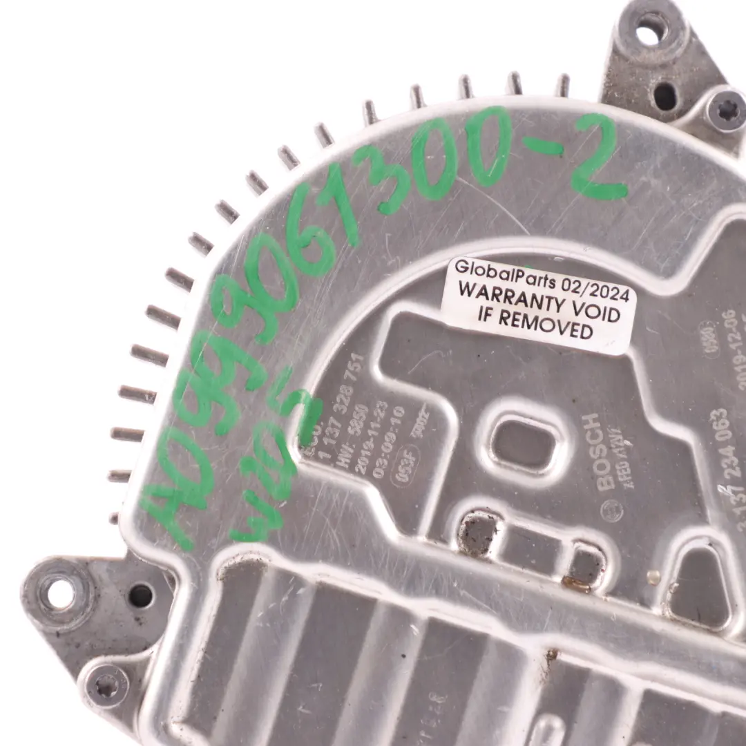 Motor Mercedes W205 M651 Radiador Ventilador Soplador Motor 400W - SKU A0999061300-2 - Número de pieza A0999061300