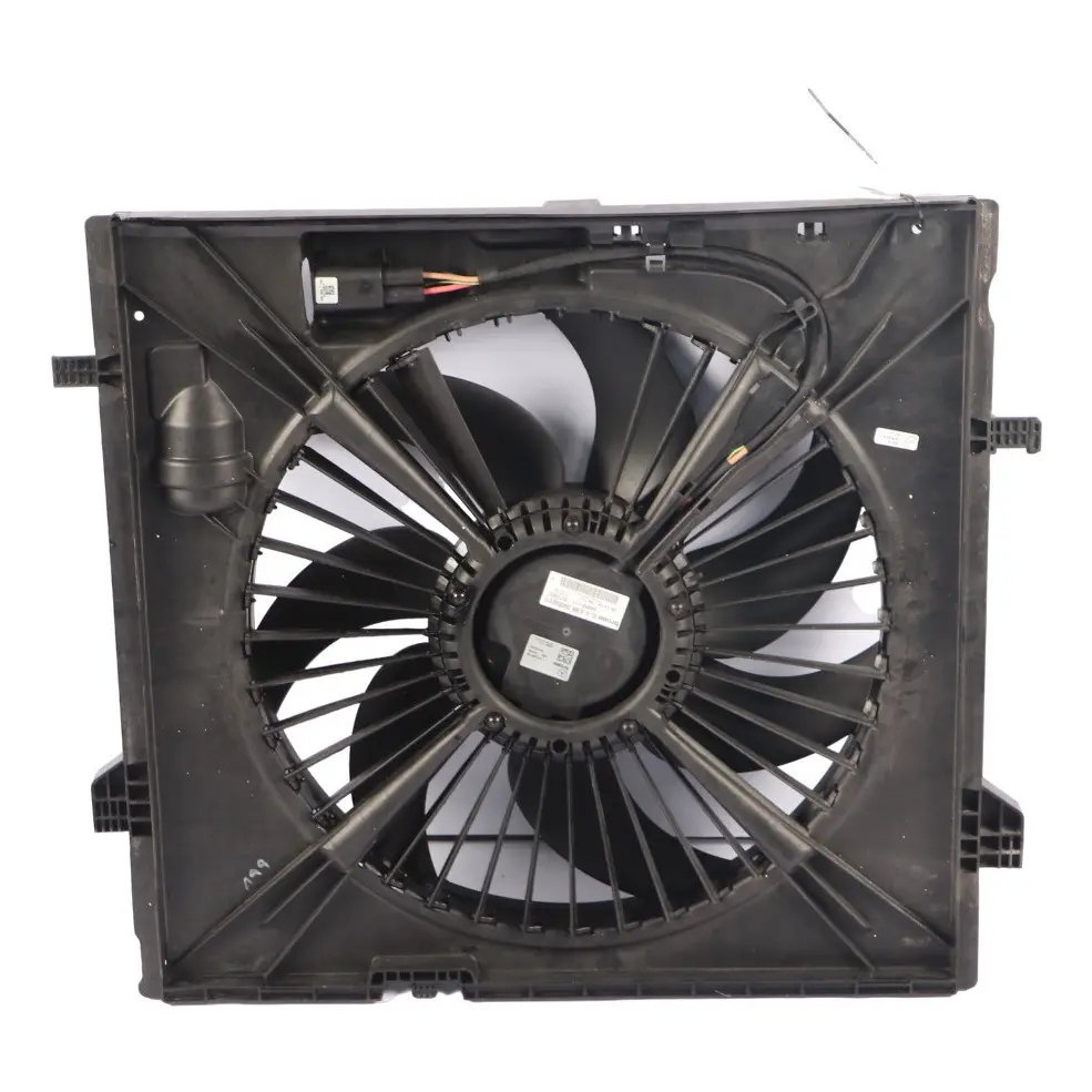 Carenado ventilador radiador Mercedes W166 Unidad refrigeración para con número de pieza A0999062500 Carenado ventilador radiador Mercedes W166 Unidad refrigeración - SKU A0999062500 - Número de pieza A0999062500