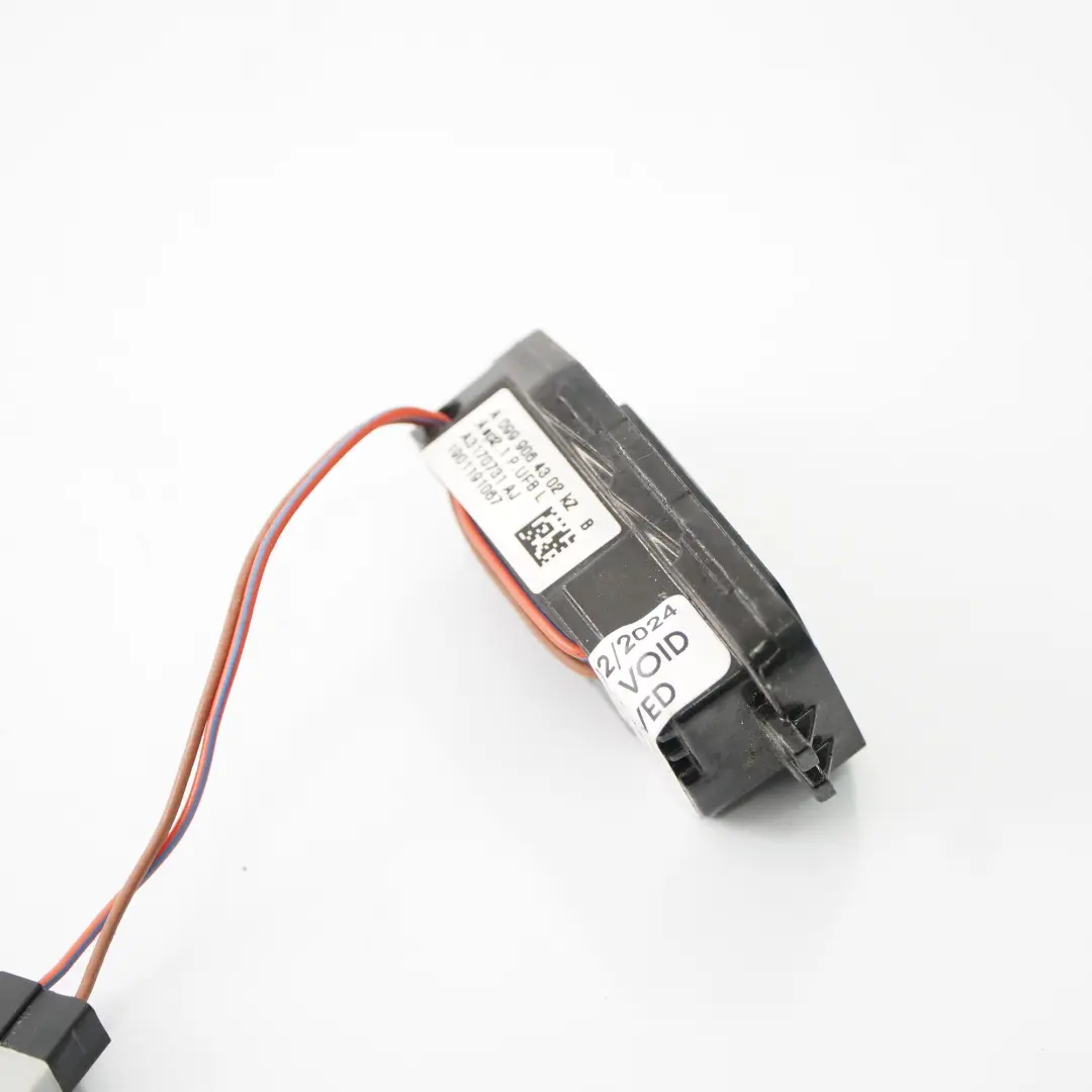 Mercedes W213 Specchio retrovisore esterno sinistro Illuminazione ambiente - SKU A0999064302 - Numero di parte A0999064302