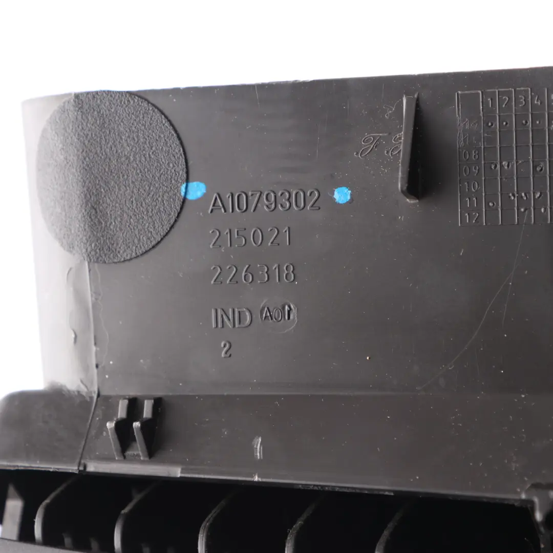 Citroen Dispatch Peugeot Expert Dashboard Centre Air Vents Blower to with Part number A1079302 Citroen Dispatch Peugeot Expert Dashboard Centre Air Vents Blower - SKU A1079302 - Part number A1079302