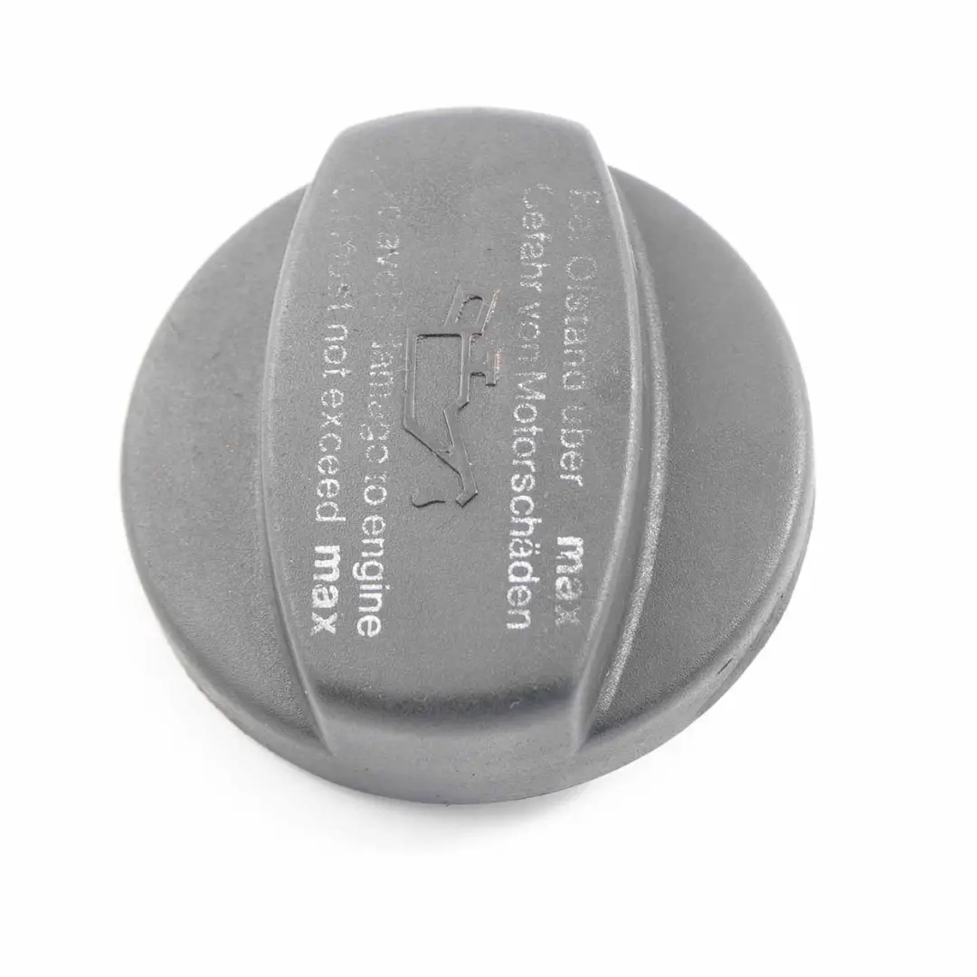 Tapa de aceite de motor para Mercedes W202 W203 W204 W906 con número de pieza A1110180302 Mercedes W202 W203 W204 W906 Tapa de aceite de motor - SKU A1110180302 - Número de pieza A1110180302