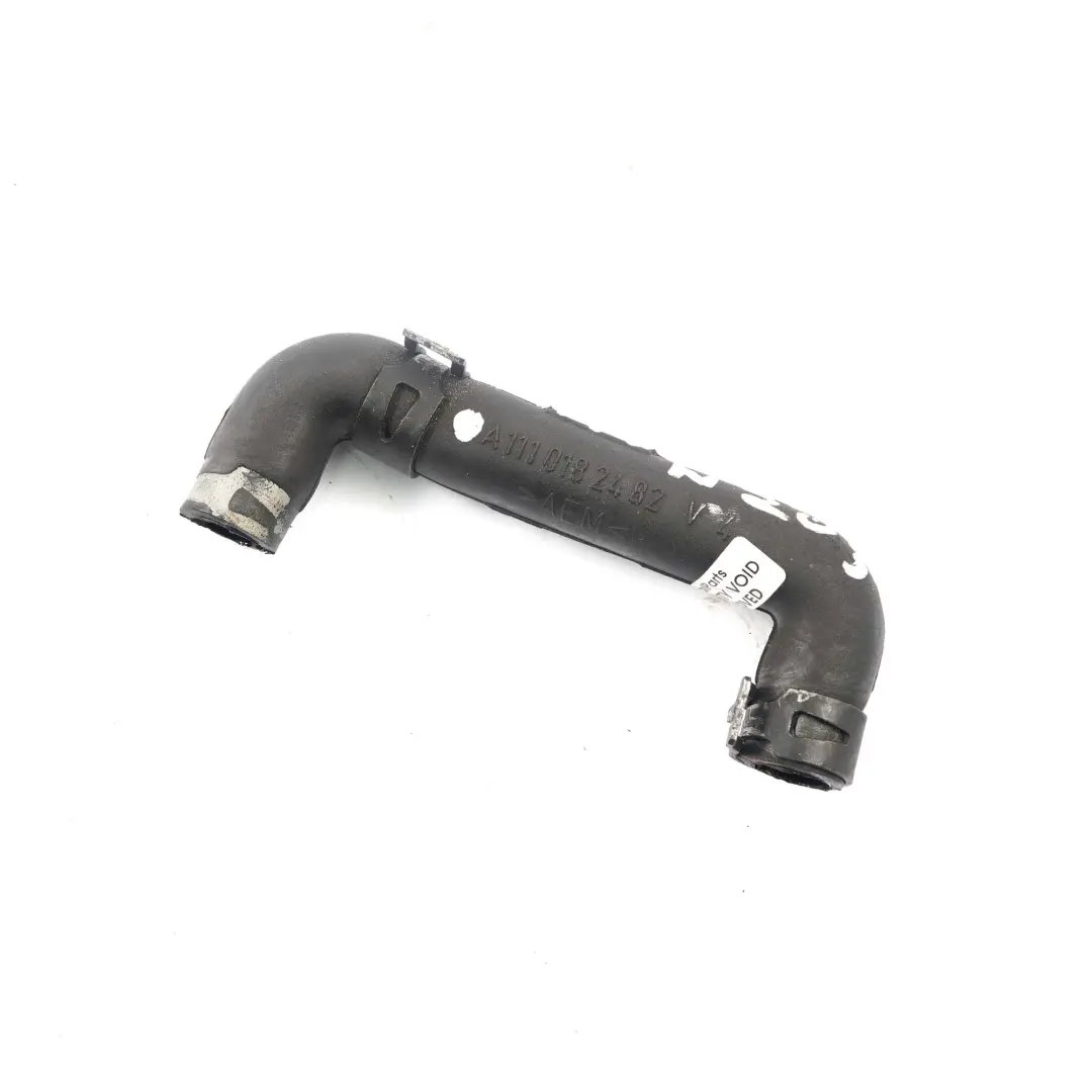 Tubo Culata Mercedes W203 W210 M111 Tubo Venteo Gasolina para con número de pieza A1110182482 Tubo Culata Mercedes W203 W210 M111 Tubo Venteo Gasolina - SKU A1110182482 - Número de pieza A1110182482
