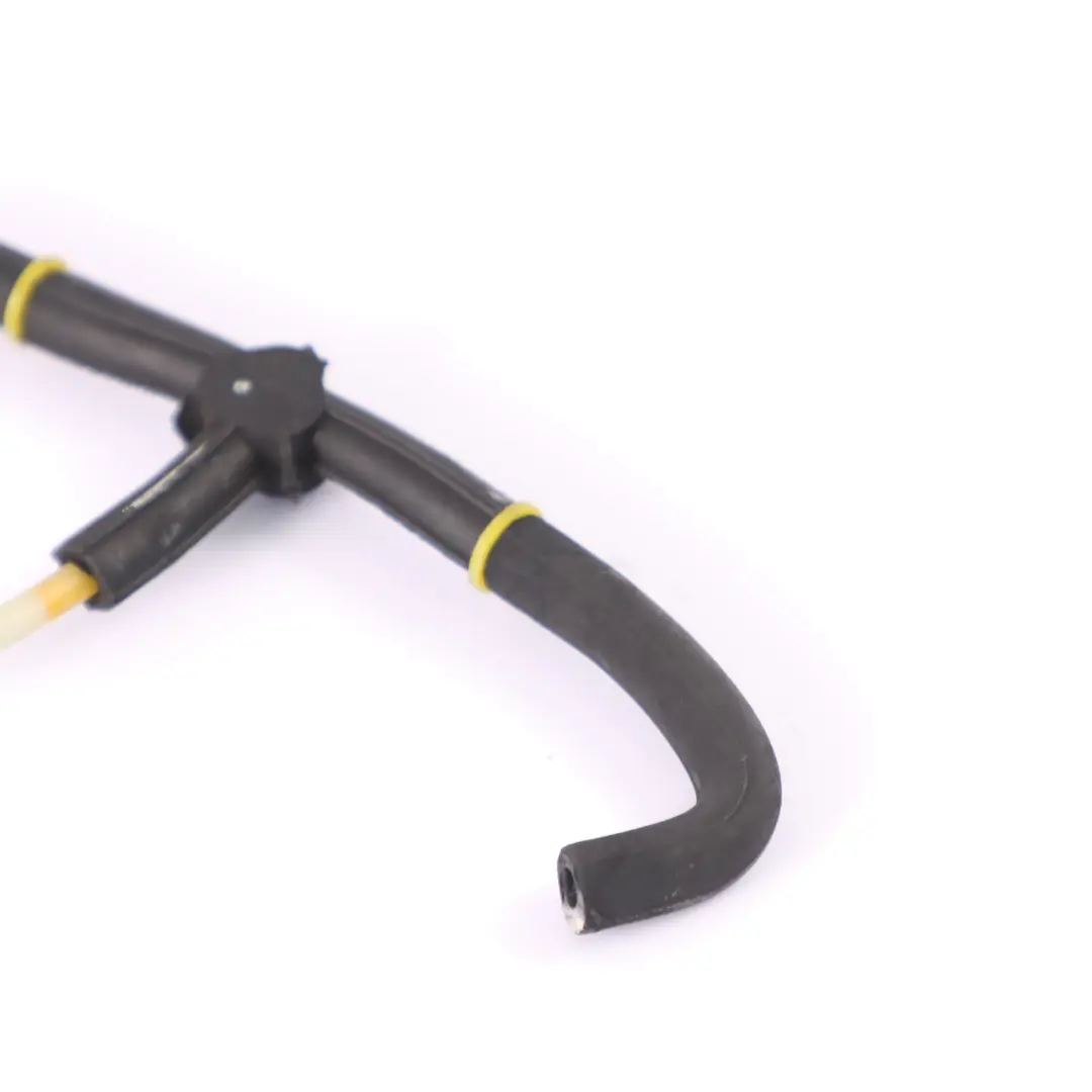 Tube Mercedes R171 M271 Tuyau d'air du collecteur d'admission pour à propos du numéro de pièce A1110780081 Tube Mercedes R171 M271 Tuyau d'air du collecteur d'admission - SKU A1110780081 - Numéro de pièce A1110780081