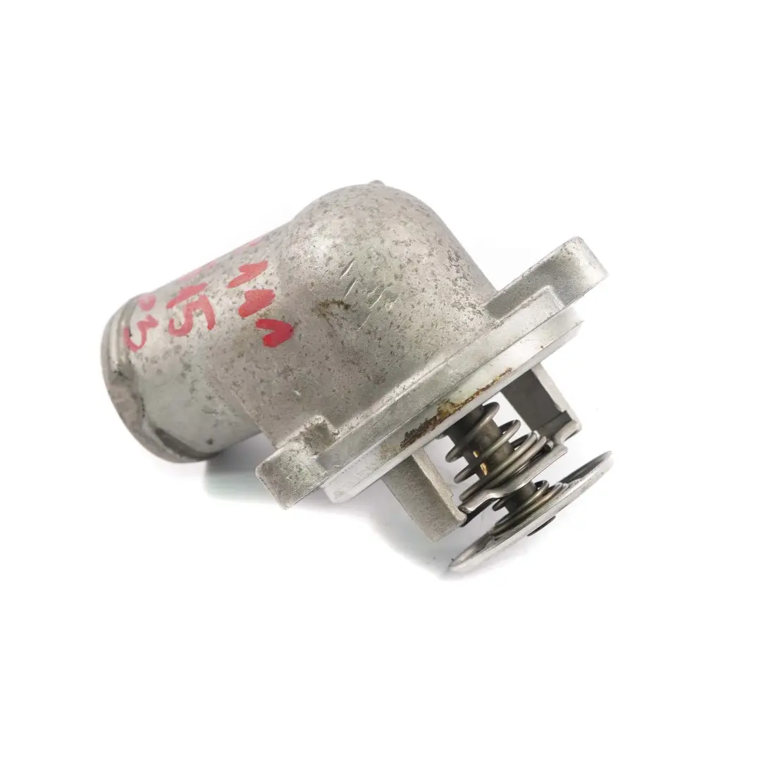 M111 Alloggiamento Termostato Refrigerante per Mercedes W202 W203 W210 con numero di parte A1112031075 Mercedes W202 W203 W210 M111 Alloggiamento Termostato Refrigerante - SKU A1112031075 - Numero di parte A1112031075