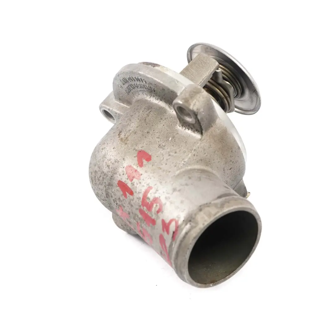 M111 Thermostatgehäuse Kühlwasser für Mercedes W202 W203 W210 mit Teilenummer A1112031075 Mercedes W202 W203 W210 M111 Thermostatgehäuse Kühlwasser - SKU A1112031075 - Teilenummer A1112031075