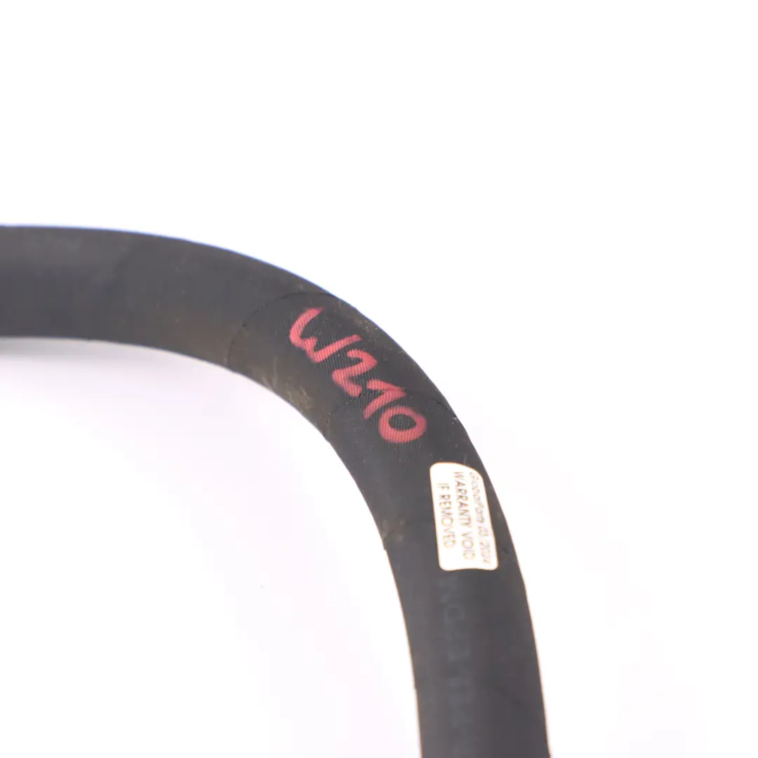 M111 Tuyau du compresseur de climatisation pour Mercedes W210 E200 Petrol à propos du numéro de pièce A1112306056 Mercedes W210 E200 Petrol M111 Tuyau du compresseur de climatisation - SKU A1112306056 - Numéro de pièce A1112306056