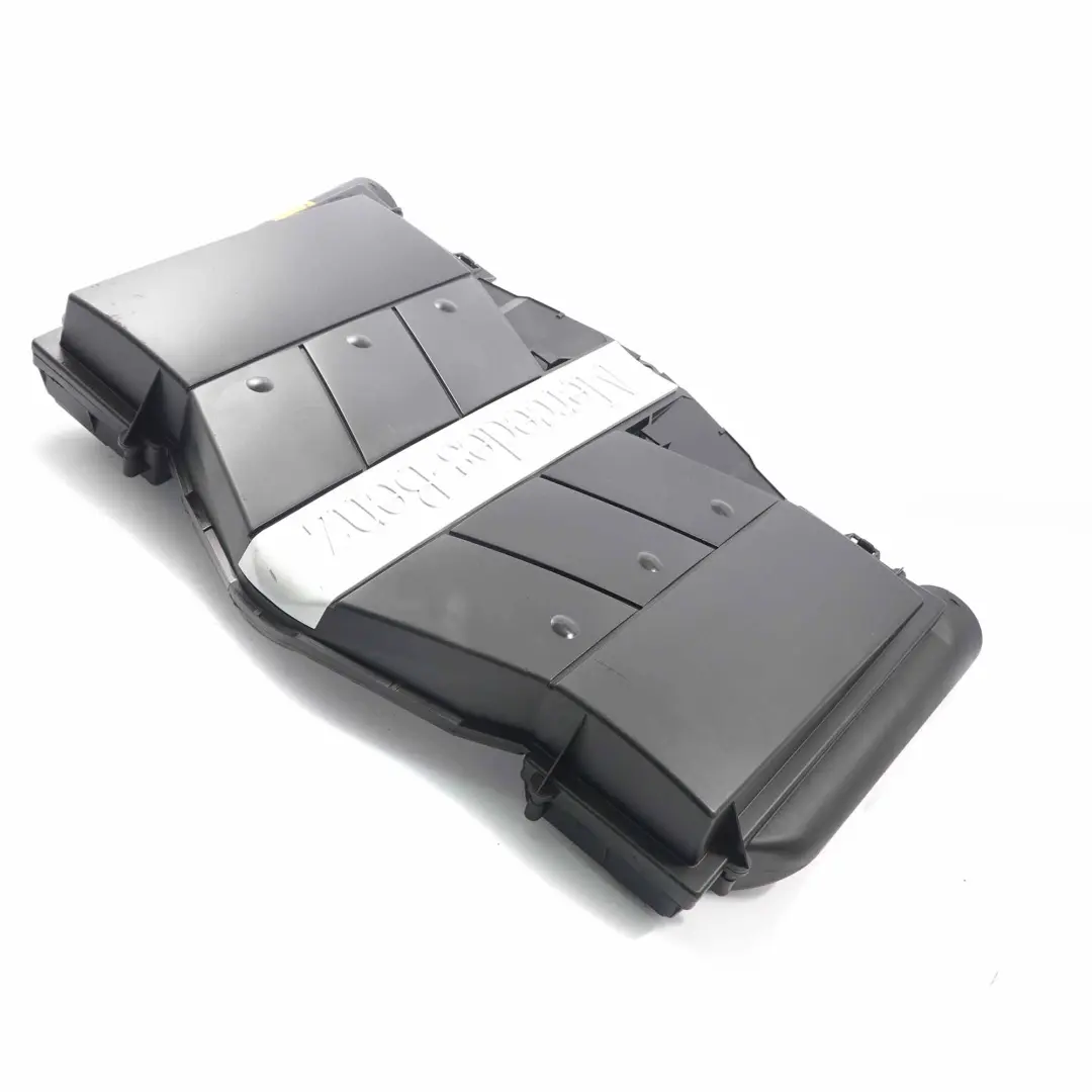 Mercedes-Benz Classe E W203 W211 M112 Boitier pour Filtre A Air A1120940004 pour à propos du numéro de pièce A1120901101 Mercedes-Benz Classe E W203 W211 M112 Boitier pour Filtre A Air A1120940004 - SKU A1120901101 - Numéro de pièce A1120901101