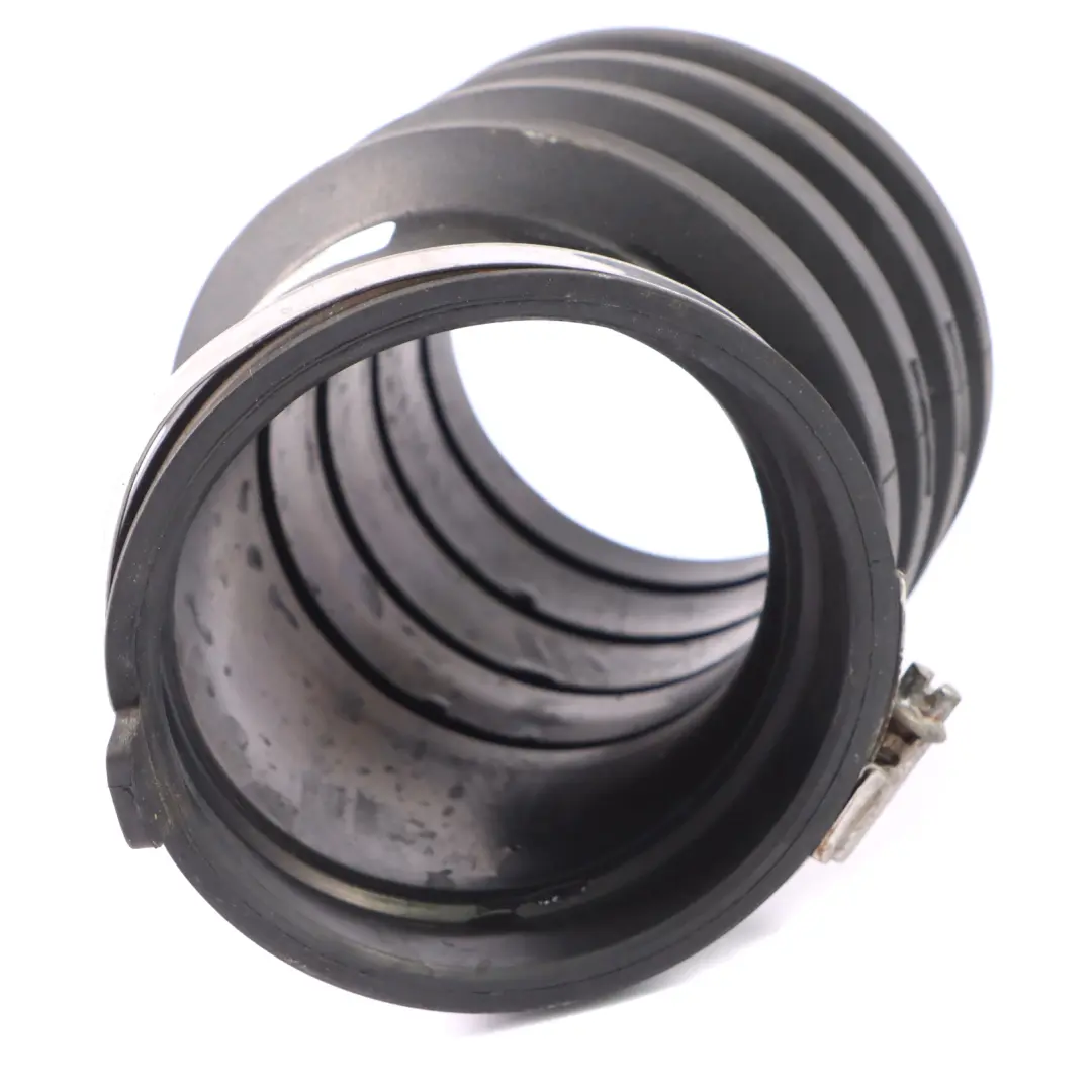 Tuyau d'admission d'air Mercedes W210 Petrol M112 Connecteur tuyau d'admission pour à propos du numéro de pièce A1121410082 Tuyau d'admission d'air Mercedes W210 Petrol M112 Connecteur tuyau d'admission - SKU A1121410082 - Numéro de pièce A1121410082