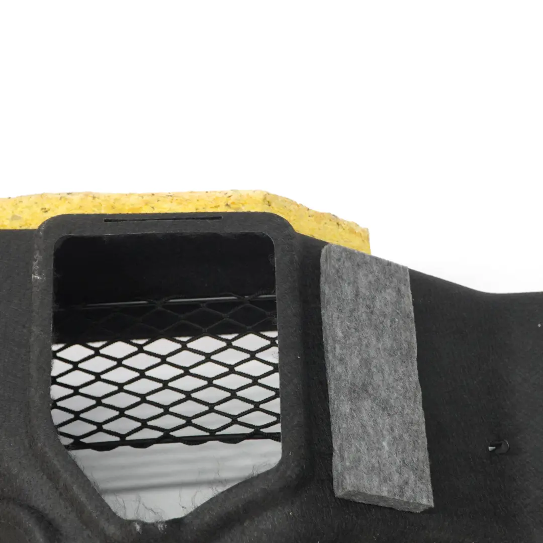 Embellecedor Maletero Trasero Izquierdo Tapa Lateral para Mercedes C117 con número de pieza A1176900041 Mercedes C117 Embellecedor Maletero Trasero Izquierdo Tapa Lateral - SKU A1176900041 - Número de pieza A1176900041