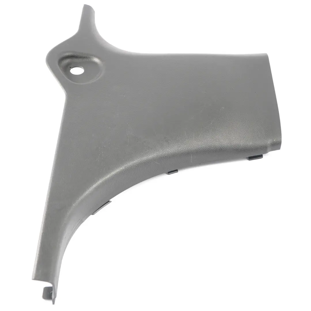 Rivestimento montante B sinistro Pannello Nero per Mercedes CLA C117 con numero di parte A1176910108 Mercedes CLA C117 Rivestimento montante B sinistro Pannello Nero - SKU A1176910108 - Numero di parte A1176910108