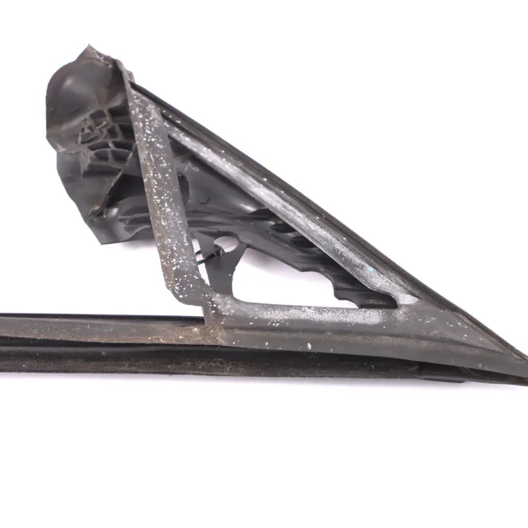 Mercedes C117 Guarnizione Guida Finestra Porta Anteriore Sinistra - SKU A1177250129 - Numero di parte A1177250129