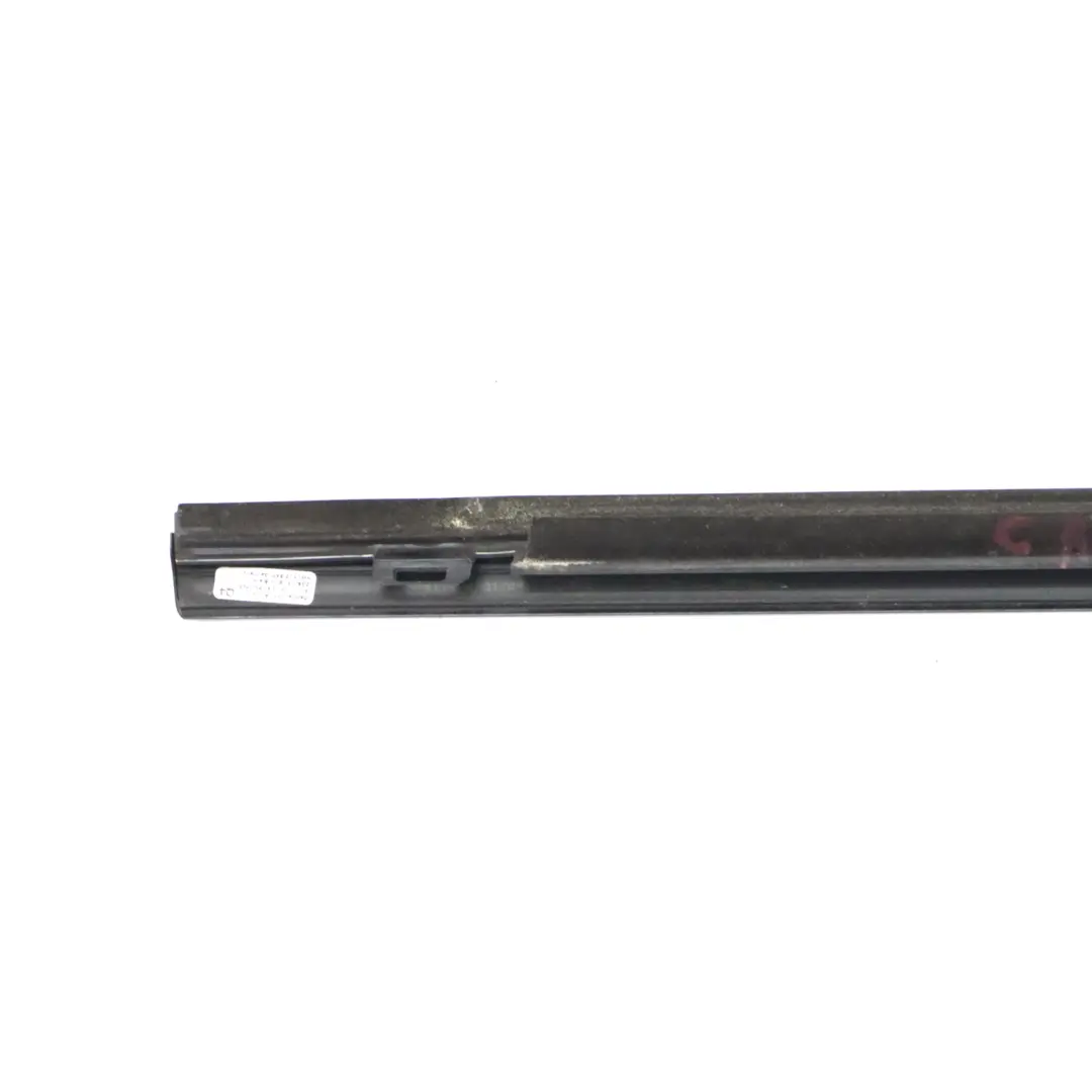 Mercedes C117 Finestrino Striscia Anteriore Sinistra Modanatura Nero - SKU A1177250382 - Numero di parte A1177250382