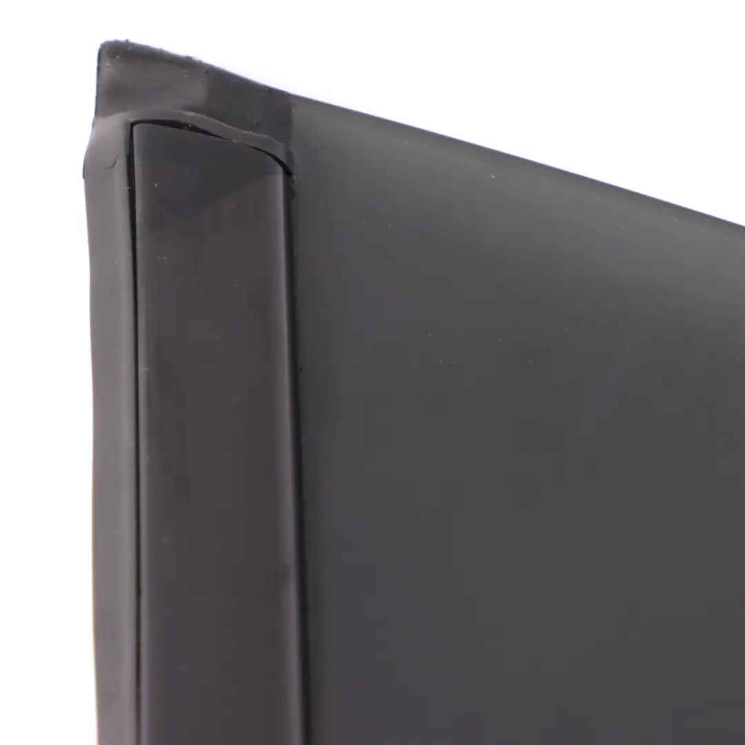 Fenster Glas Tür hinten rechts Viertel schwarz für Mercedes CLA C117 mit Teilenummer A1177300418 Mercedes CLA C117 Fenster Glas Tür hinten rechts Viertel schwarz - SKU A1177300418 - Teilenummer A1177300418