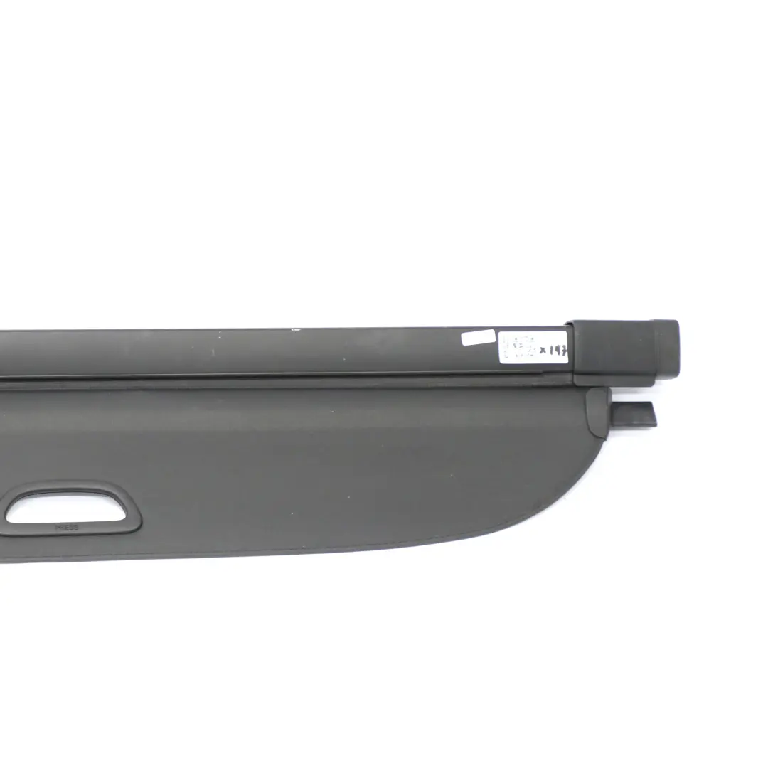 Persiana Enrollable Trasera Maletero Portaobjetos Panel Negro para Mercedes C117 con número de pieza a1178100009 Mercedes C117 Persiana Enrollable Trasera Maletero Portaobjetos Panel Negro - SKU a1178100009 - Número de pieza a1178100009