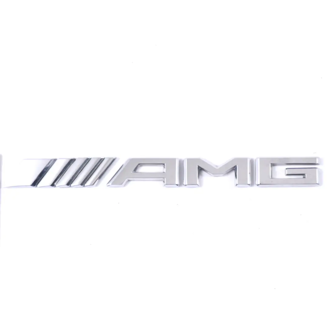 Emblema Trasero Bota Insignia Logo AMG para Mercedes C117 con número de pieza A1178173900 Mercedes C117 Emblema Trasero Bota Insignia Logo AMG - SKU A1178173900 - Número de pieza A1178173900