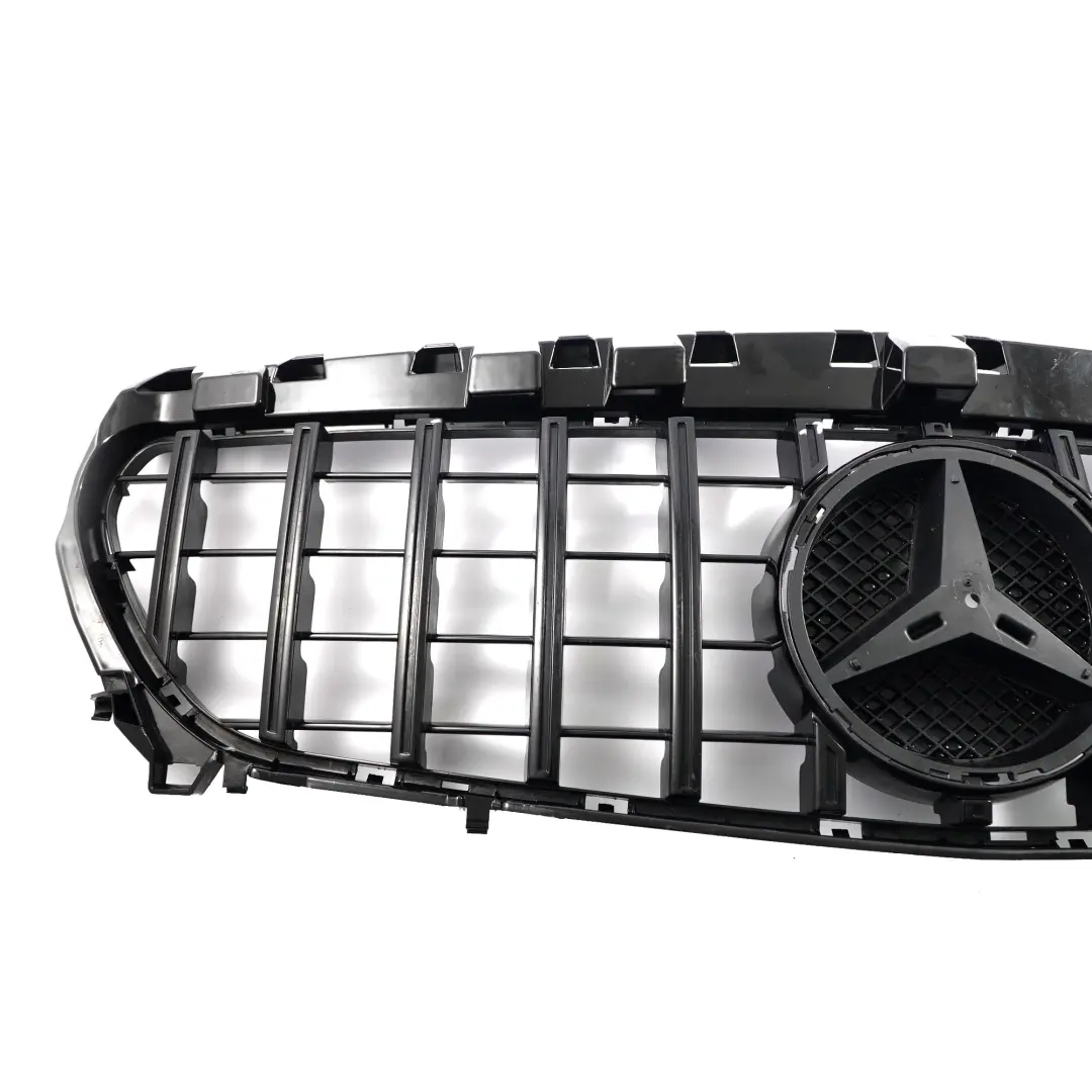 Kühlergrill Mercedes X117 AMG Frontgrill Kühler Abdeckung Schwarz für mit Teilenummer A1178880460 Kühlergrill Mercedes X117 AMG Frontgrill Kühler Abdeckung Schwarz - SKU A1178880460 - Teilenummer A1178880460