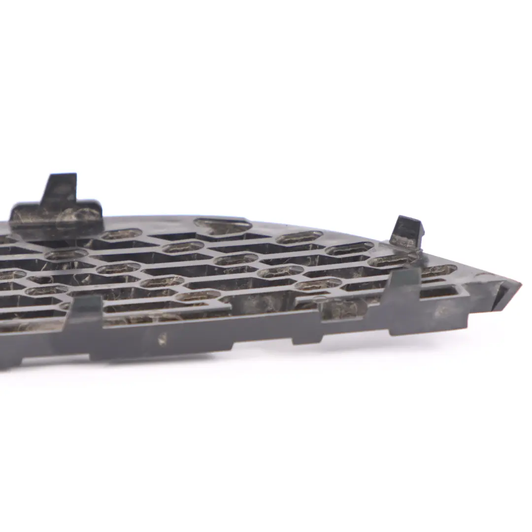 Rejilla parachoques delantero izquierdo radiador para Mercedes C117 AMG con número de pieza A1178880960 Mercedes C117 AMG Rejilla parachoques delantero izquierdo radiador - SKU A1178880960 - Número de pieza A1178880960