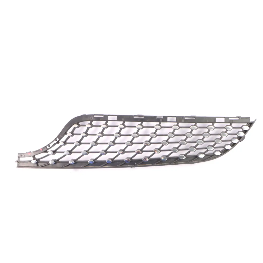 Pare-chocs avant Grille gauche Cache radiateur pour Mercedes CLA C117 AMG à propos du numéro de pièce A1178880960 Mercedes CLA C117 AMG Pare-chocs avant Grille gauche Cache radiateur - SKU A1178880960 - Numéro de pièce A1178880960