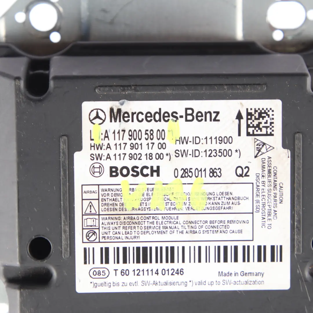 Ceintures sécurité Airbag Module de contrôle ECU Bosch pour Mercedes W176 à propos du numéro de pièce A1179005800 Mercedes W176 Ceintures sécurité Airbag Module de contrôle ECU Bosch - SKU A1179005800 - Numéro de pièce A1179005800