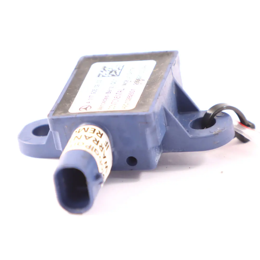 Sensore d'urto protezione pedoni per Mercedes C117 con numero di parte a1179050902 Mercedes C117 Sensore d'urto protezione pedoni - SKU a1179050902 - Numero di parte a1179050902