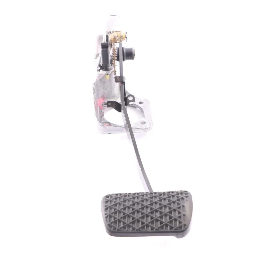 Pedal Mercedes W124 E280 Caja cambios automática Pedal freno para con número de pieza A1242900818 Pedal Mercedes W124 E280 Caja cambios automática Pedal freno - SKU A1242900818 - Número de pieza A1242900818