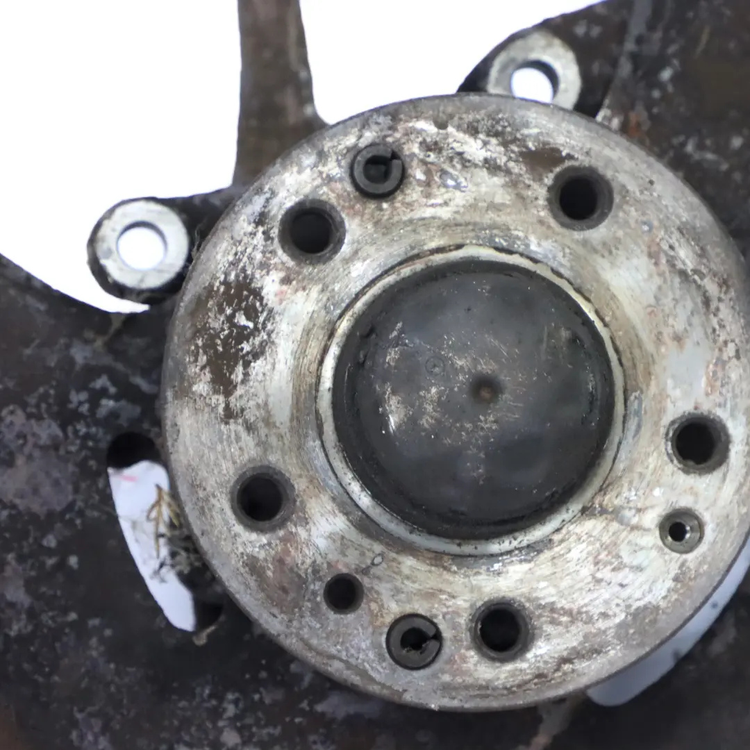 Mercedes W124 Support roue avant gauche essieu suspension moyeu - SKU A1243300420 - Numéro de pièce A1243300420