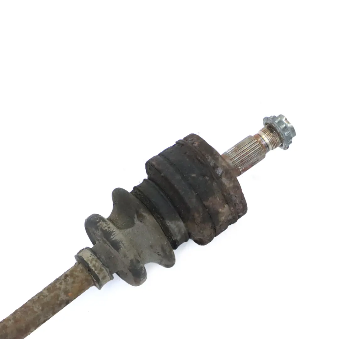 Arbre de transmission Mercedes W124 Arbre arrière gauche droit pour à propos du numéro de pièce A1243508810 Arbre de transmission Mercedes W124 Arbre arrière gauche droit - SKU A1243508810 - Numéro de pièce A1243508810