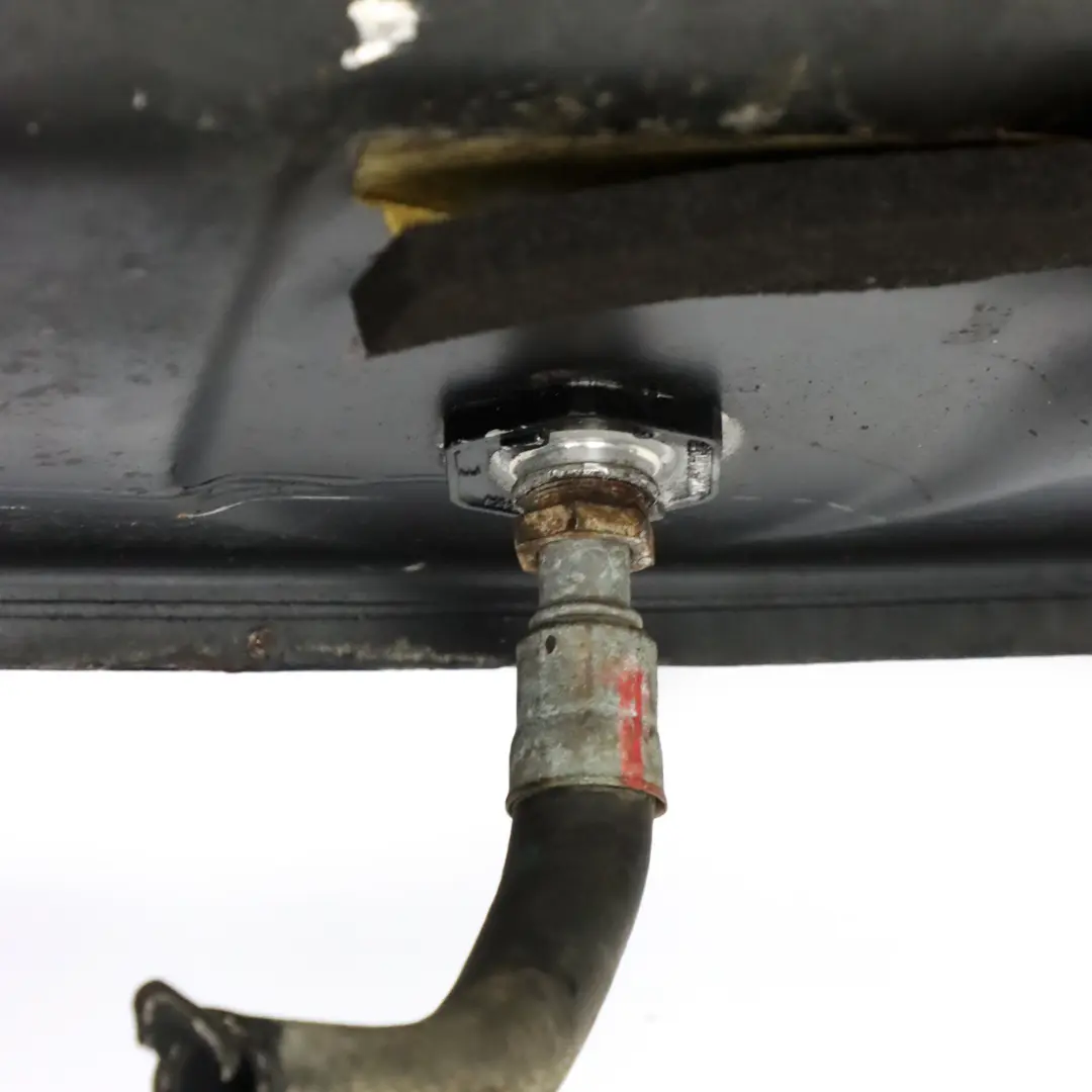 Mercedes W124 Kraftstofftank Benzin Komplette 70L - SKU A1244700304 - Teilenummer A1244700304