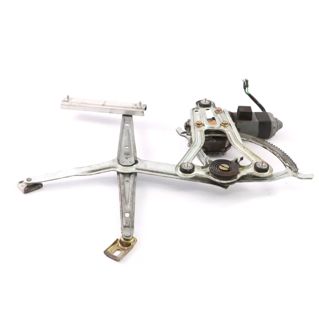 Elevalunas Mercedes W124 Delantero Derecho Motor Regulador Mecanismo para con número de pieza A1247200446 Elevalunas Mercedes W124 Delantero Derecho Motor Regulador Mecanismo - SKU A1247200446 - Número de pieza A1247200446