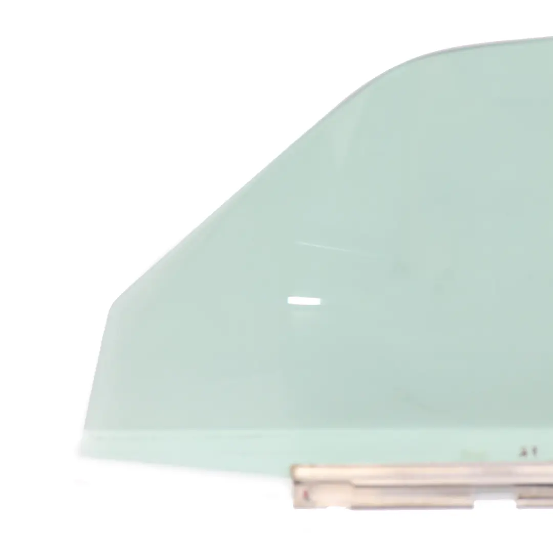 Window Glass Front Right Door O/S Green Glazing AS2 to Mercedes W124 with Part number A1247201418 Mercedes W124 Window Glass Front Right Door O/S Green Glazing AS2 - SKU A1247201418 - Part number A1247201418