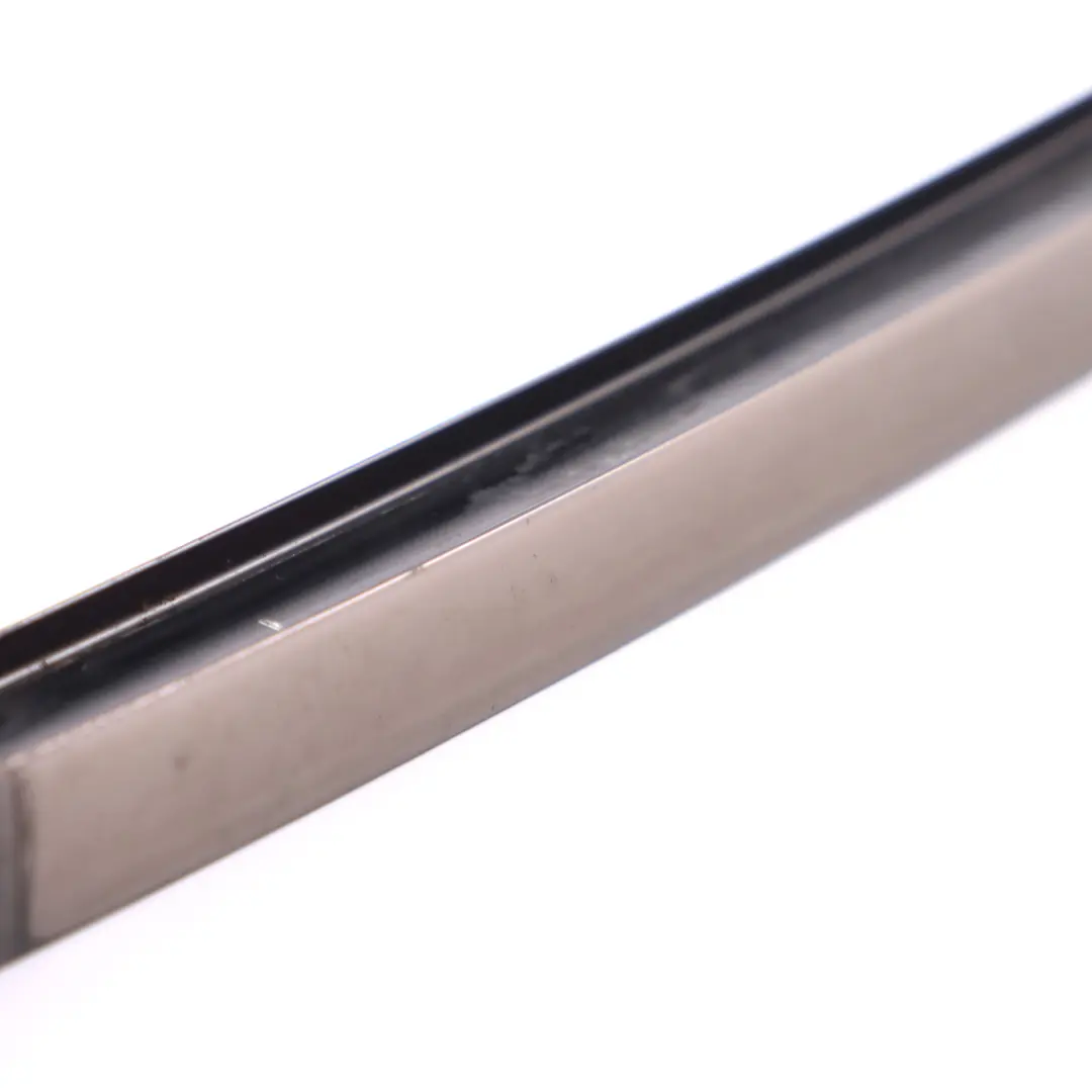  Séparateur Mercedes W124 Porte arrière droite fenêtre Séparateur - SKU A1247301019 - Numéro de pièce A1247301019