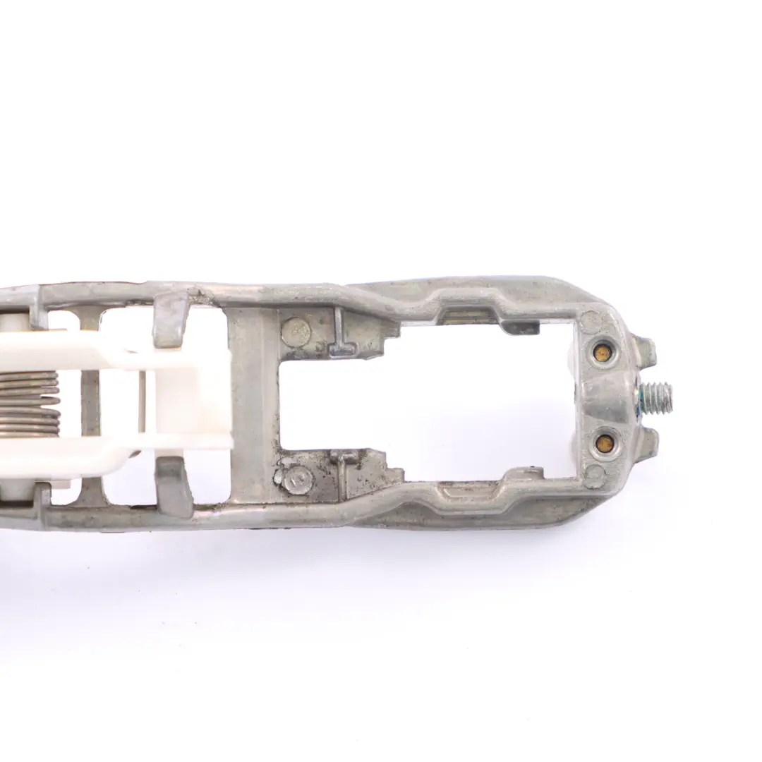  Support de poignée porte Mercedes W124 Base poignée porte extérieure - SKU A1247600534 - Numéro de pièce A1247600534
