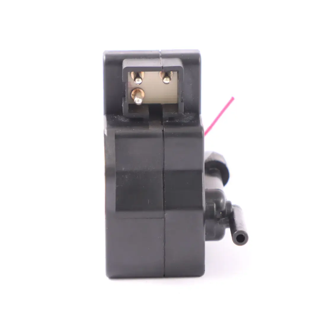 Interrupteur vanne Mercedes W124 Réglage en hauteur l'appui-tête arrière gauche pour à propos du numéro de pièce A1248000978 Interrupteur vanne Mercedes W124 Réglage en hauteur l'appui-tête arrière gauche - SKU A1248000978 - Numéro de pièce A1248000978