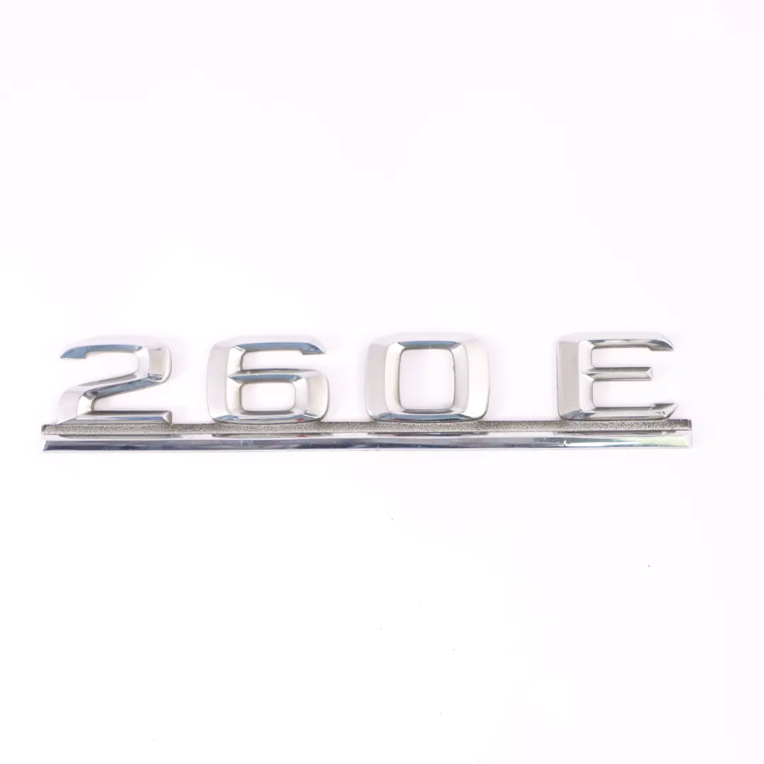 Emblema bagagliaio posteriore aderente Badge 260E A2518170115 per Mercedes W124 con numero di parte A1248171515 Mercedes W124 Emblema bagagliaio posteriore aderente Badge 260E A2518170115 - SKU A1248171515 - Numero di parte A1248171515