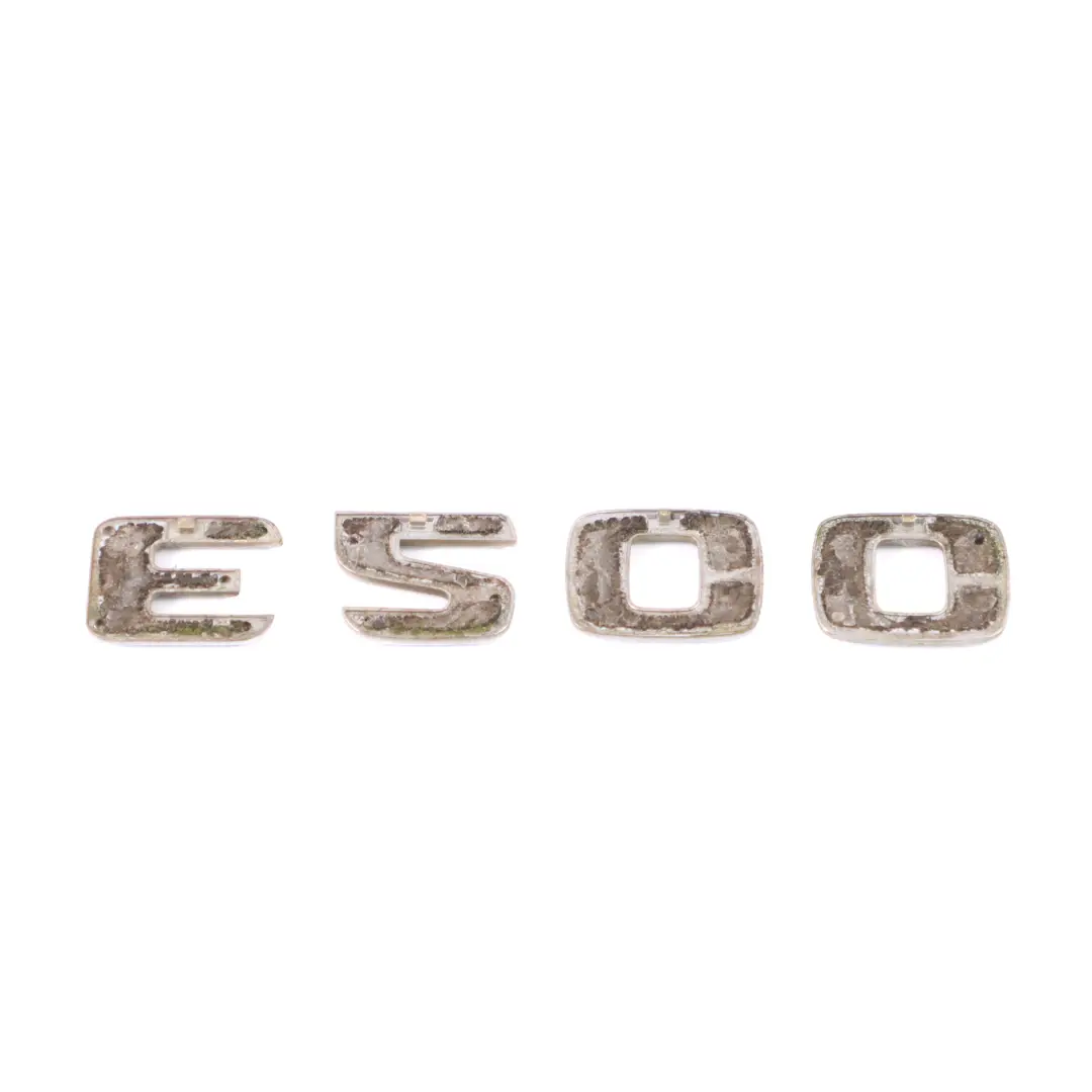 Mercedes W124 W210 W211 W212 Emblème coffre arrière Adhered Boot Badge E200 - SKU A1248175415 - Numéro de pièce A1248175415