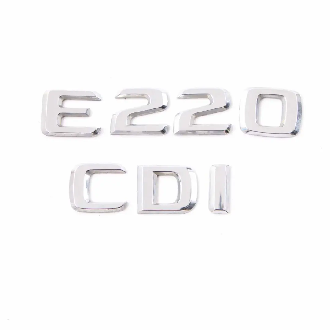 Emblema Maletero Mercedes W211 W212 Lettering E220 CDI Portón Trasero Adherido para con número de pieza A1248175515 Emblema Maletero Mercedes W211 W212 Lettering E220 CDI Portón Trasero Adherido - SKU A1248175515-1 - Número de pieza A1248175515