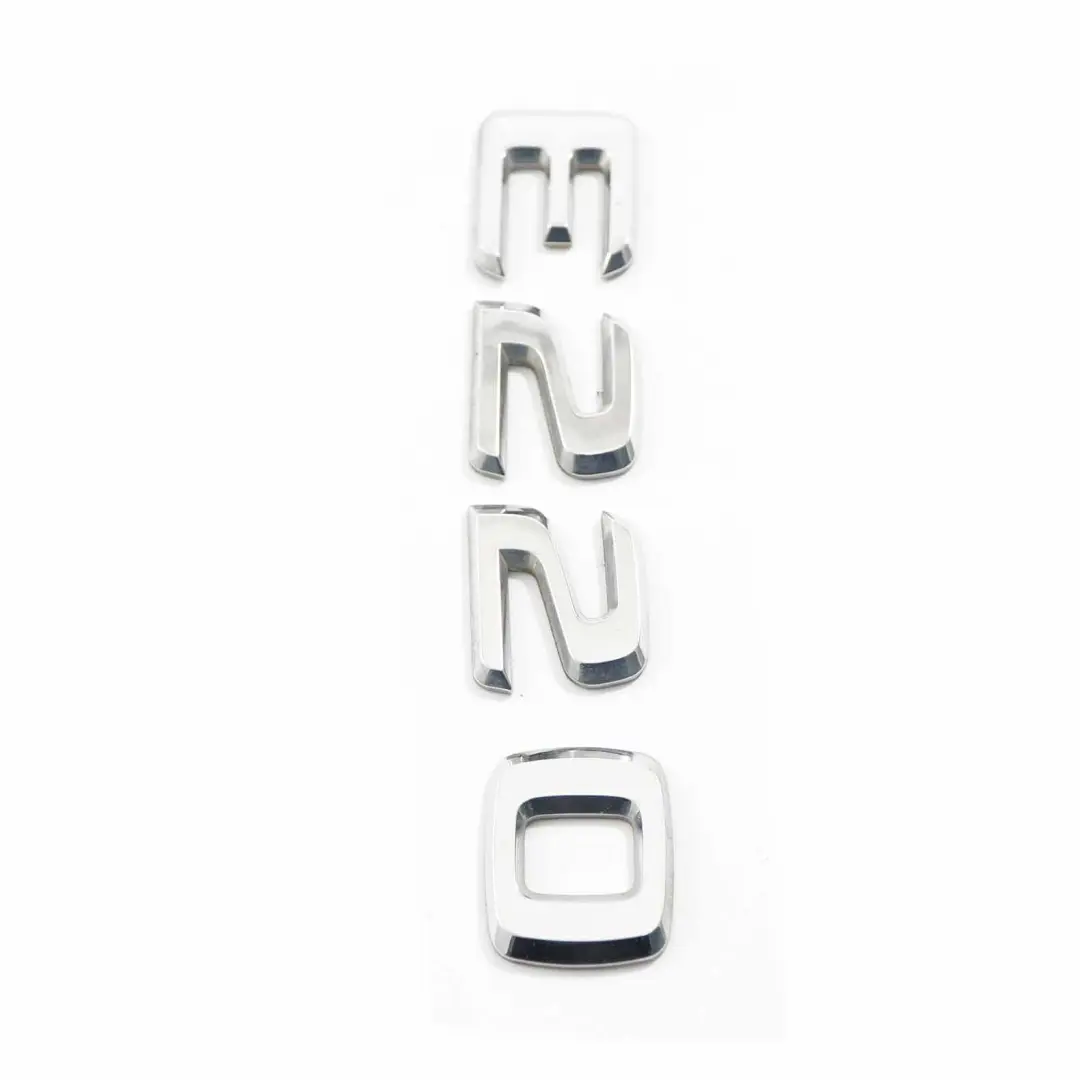Mercedes W211 W212 Embleme Arriere Inscription Logo E220 - SKU A1248175515 - Numéro de pièce A1248175515
