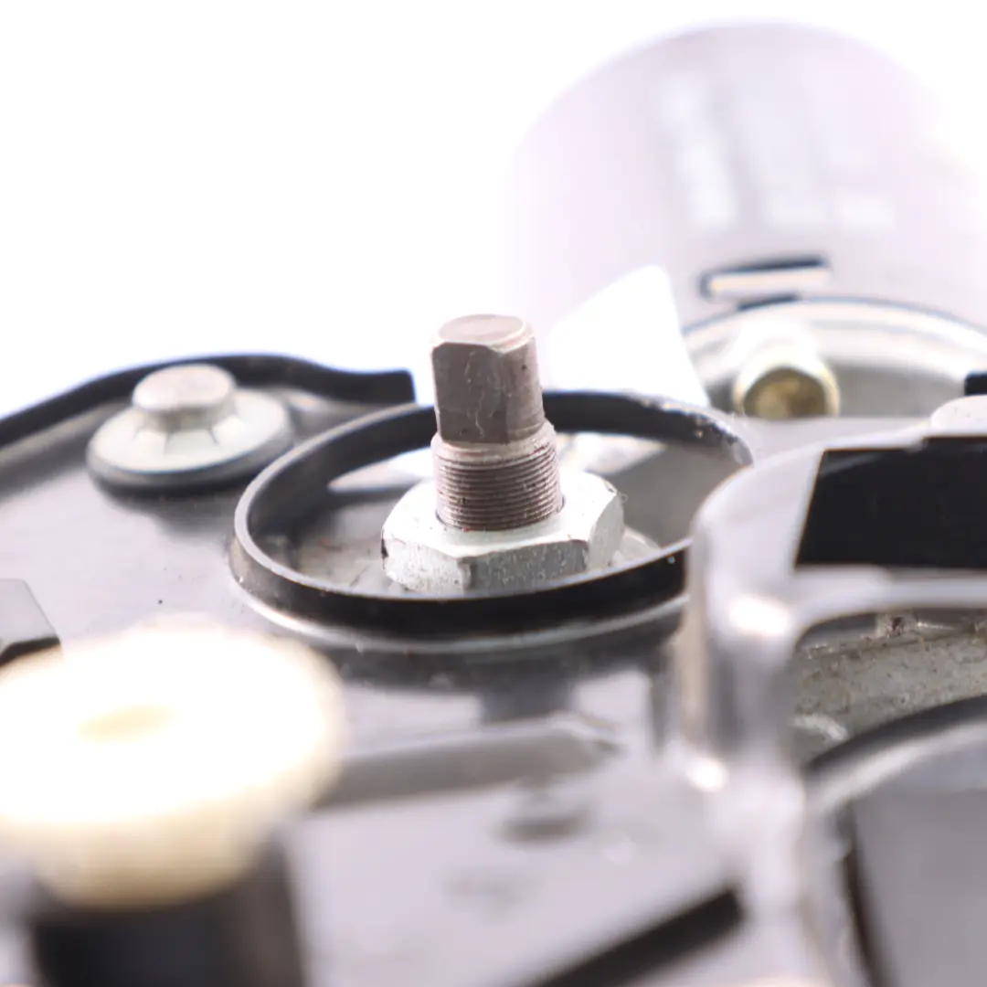 E280 Silnik Napęd Szyberdachu do Mercedes W124 o numerze A1247800007 Mercedes W124 E280 Silnik Napęd Szyberdachu - SKU A1248210047 - Numer Części A1247800007