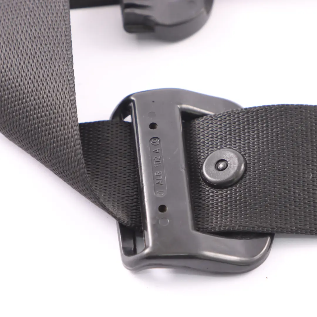 Ceinture de sécurité Mercedes W124 E280 arrière droite pour à propos du numéro de pièce A1248600486 Ceinture de sécurité Mercedes W124 E280 arrière droite - SKU A1248600486 - Numéro de pièce A1248600486