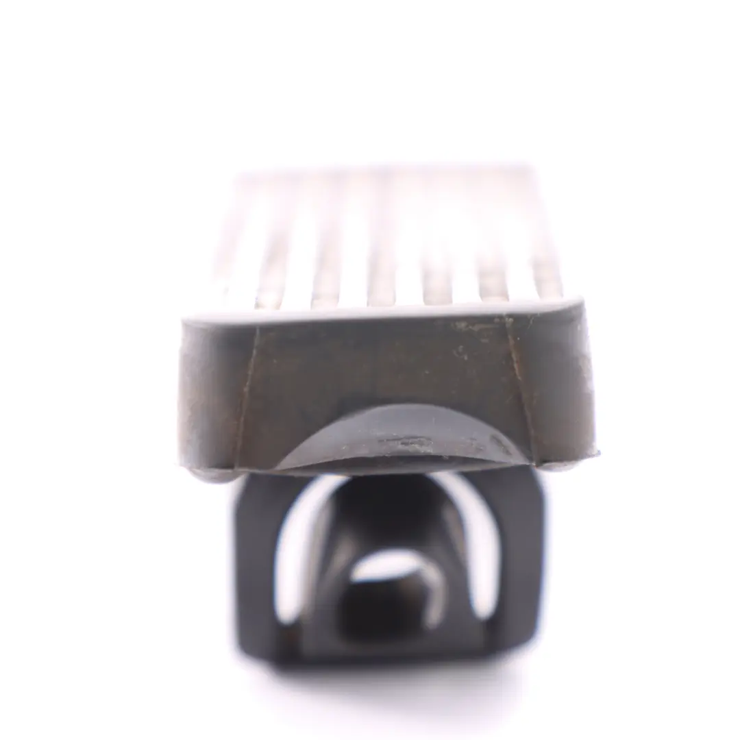 Pedal del acelerador Mercedes W124 E280 Pedal del acelerador Pad para con número de pieza A1263000504 Pedal del acelerador Mercedes W124 E280 Pedal del acelerador Pad - SKU A1263000504 - Número de pieza A1263000504