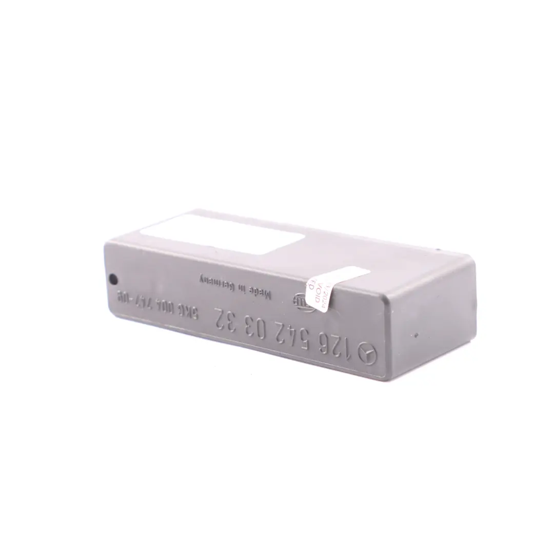 Relè Mercedes W124 E280 Scatola dei fusibili Relè di controllo luci per con numero di parte A1265420332 Relè Mercedes W124 E280 Scatola dei fusibili Relè di controllo luci - SKU A1265420332 - Numero di parte A1265420332