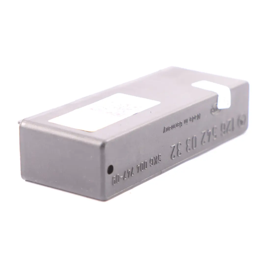 E280 Fuse Box Light Control Relay to Relay Mercedes W124 with Part number A1265420332 Relay Mercedes W124 E280 Fuse Box Light Control Relay - SKU A1265420332 - Part number A1265420332