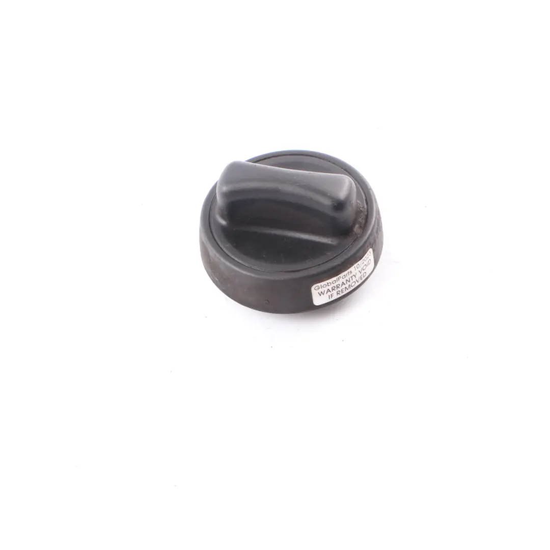 Filler Cap Mercedes R170 W202 W208 W210 Tank Lid Black Covering to Fuel with Part number A1404700005 Fuel Filler Cap Mercedes R170 W202 W208 W210 Tank Lid Black Covering - SKU A1404700005 - Part number A1404700005