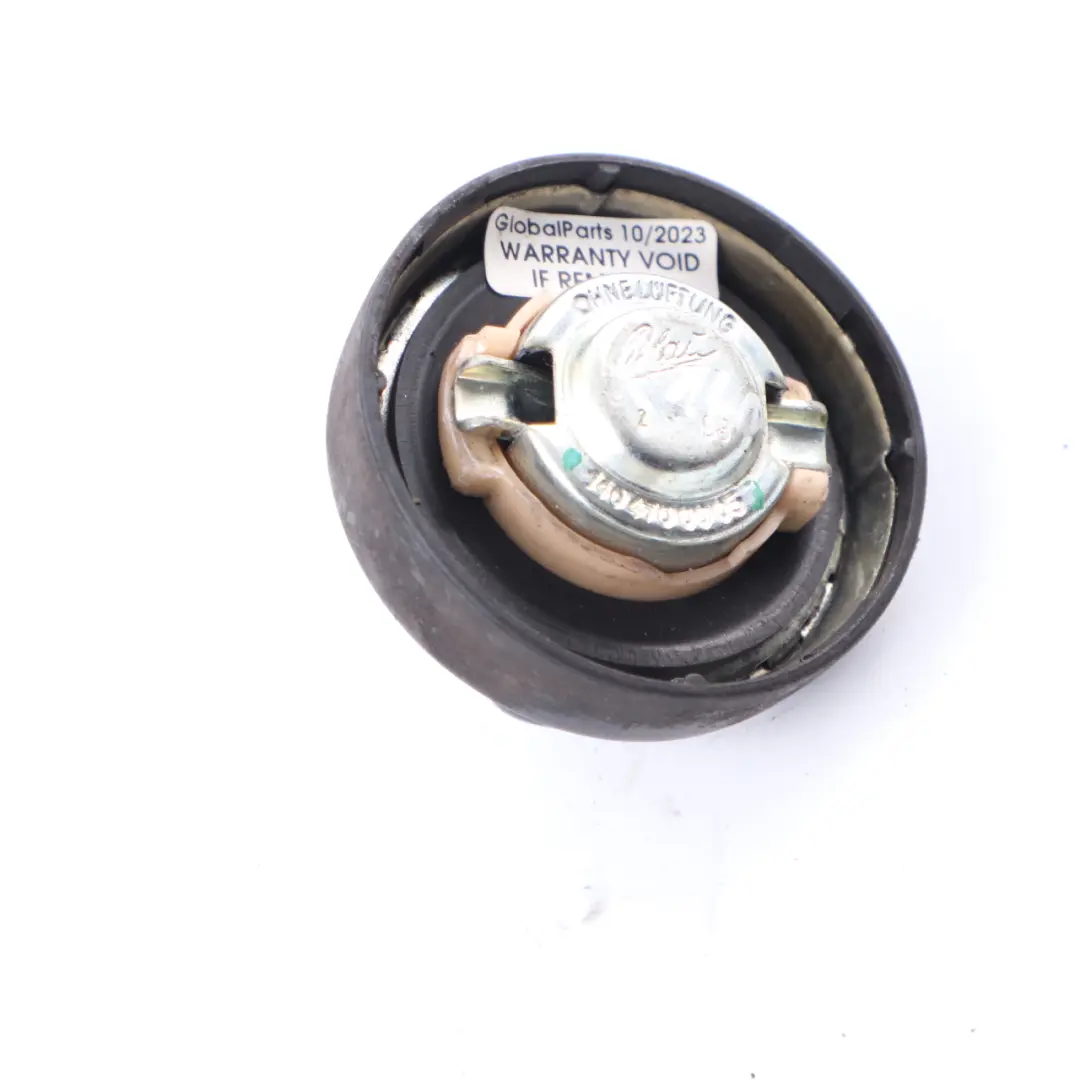 Filler Cap Mercedes R170 W202 W208 W210 Tank Lid Black Covering to Fuel with Part number A1404700005 Fuel Filler Cap Mercedes R170 W202 W208 W210 Tank Lid Black Covering - SKU A1404700005 - Part number A1404700005