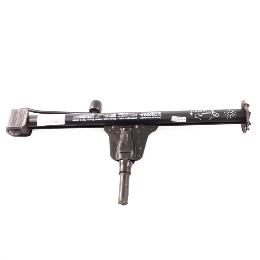 Wagenheber Mercedes W124 W210 Auto Werkzeug Notradaufzug für mit Teilenummer A1405830015 Wagenheber Mercedes W124 W210 Auto Werkzeug Notradaufzug - SKU A1405830015 - Teilenummer A1405830015