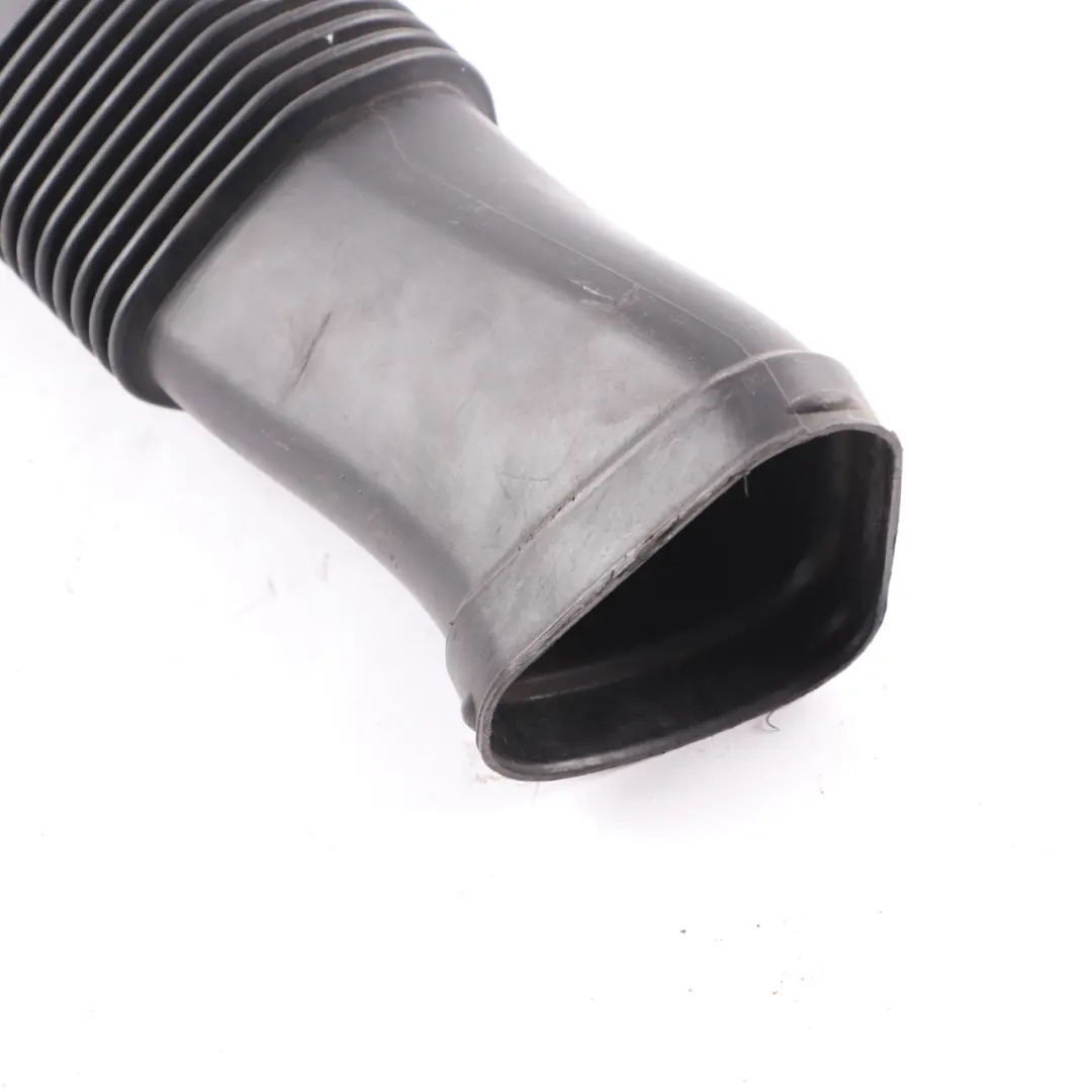 Duct Mercedes W164 AMG Air Intake To Air Filter Housing Right to Air with Part number A1560940882 Air Duct Mercedes W164 AMG Air Intake To Air Filter Housing Right - SKU A1560940882 - Part number A1560940882