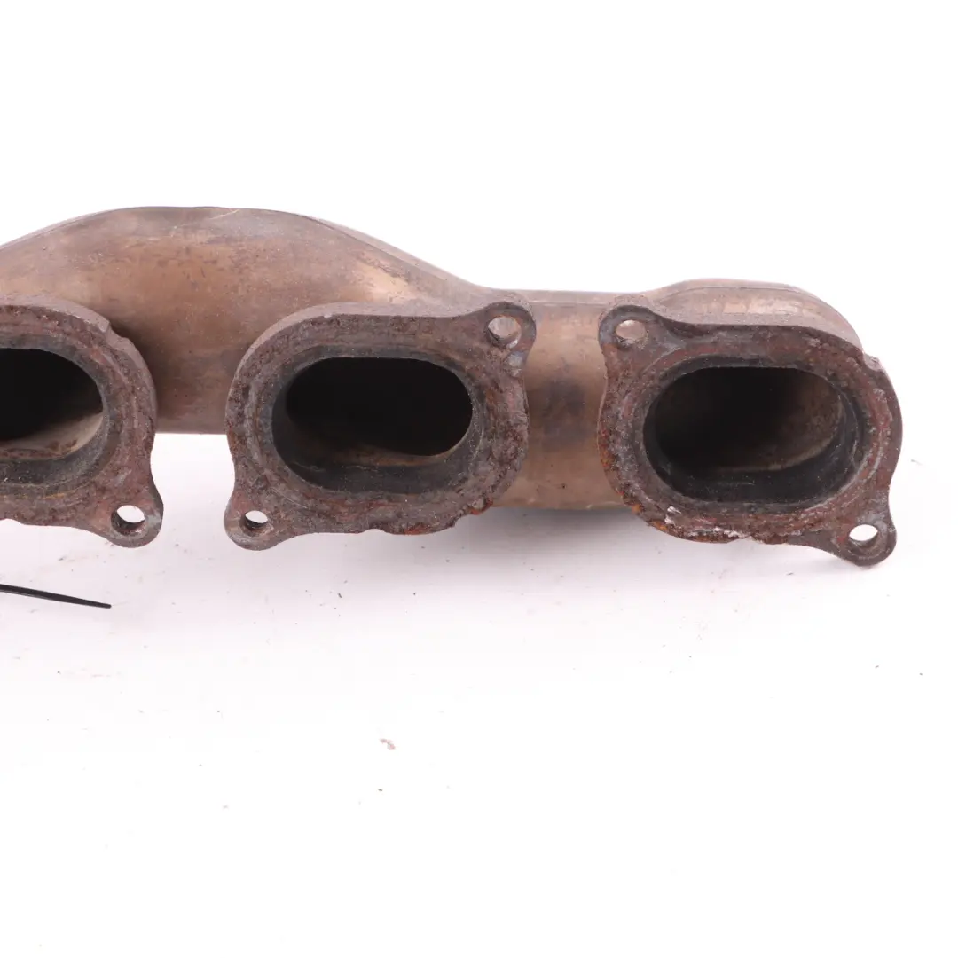Exhaust Manifold Left N/S to Mercedes ML W164 W221 63 AMG Petrol Engine with Part number A1561400309 Mercedes ML W164 W221 63 AMG Petrol Engine Exhaust Manifold Left N/S - SKU A1561400309 - Part number A1561400309