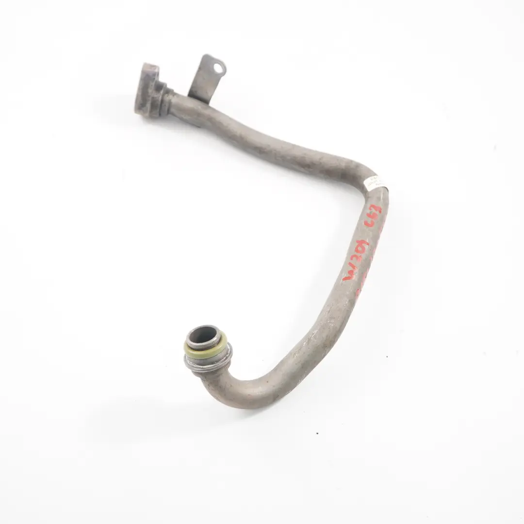 C63 AMG Tuyau d'Alimentation Huile Moteur M156 pour Mercedes W204 à propos du numéro de pièce A1561805220 Mercedes W204 C63 AMG Tuyau d'Alimentation Huile Moteur M156 - SKU A1561805220 - Numéro de pièce A1561805220