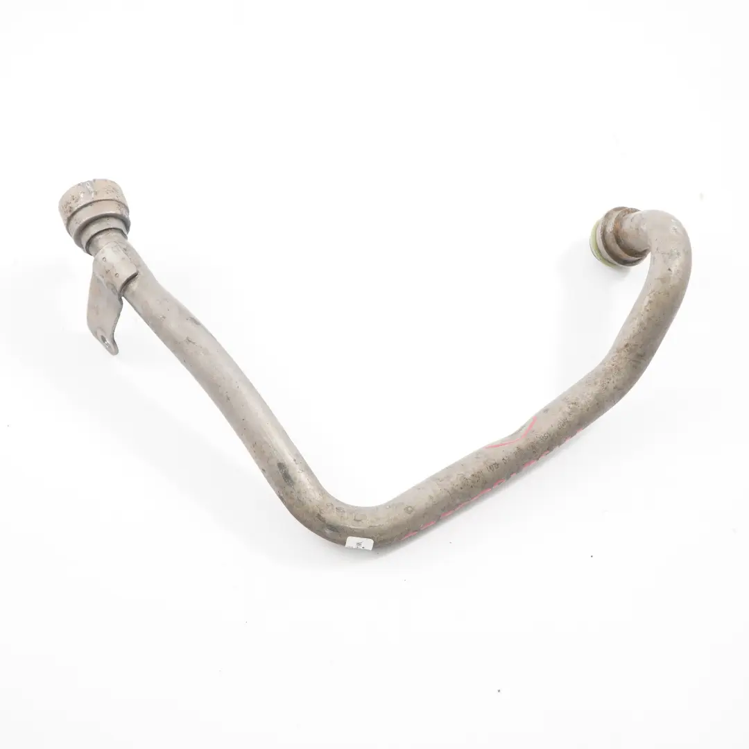 C63 AMG Tuyau d'Alimentation Huile Moteur M156 pour Mercedes W204 à propos du numéro de pièce A1561805220 Mercedes W204 C63 AMG Tuyau d'Alimentation Huile Moteur M156 - SKU A1561805220 - Numéro de pièce A1561805220