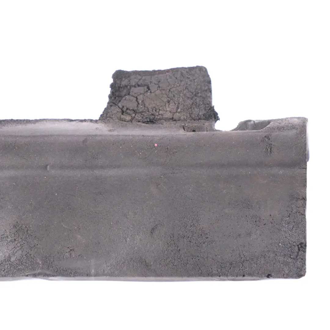 Aislamiento cuña amortiguación distribuidor combustible izquierdo para Mercedes W204 con número de pieza A1562260385 Mercedes W204 Aislamiento cuña amortiguación distribuidor combustible izquierdo - SKU A1562260385 - Número de pieza A1562260385